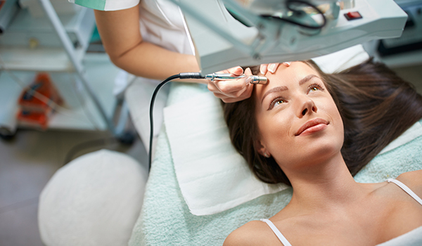 Finding the Best Doctor for Liposuction in India