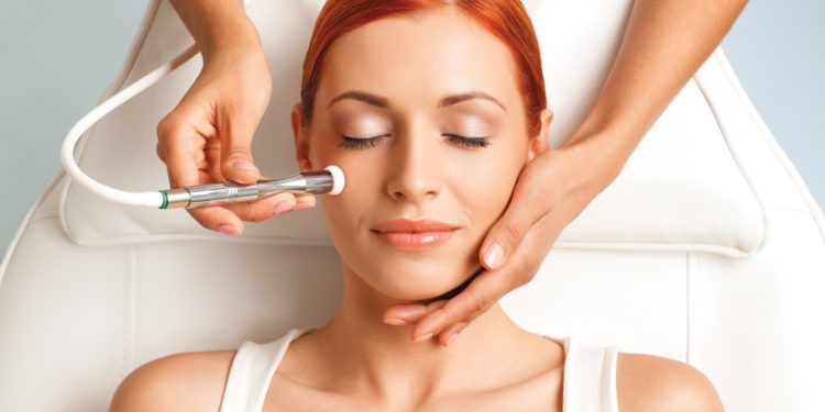 Effective treatments offered by best skin hospital in Mumbai