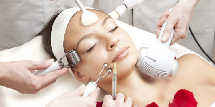 Finding the Best Doctor for Liposuction in India