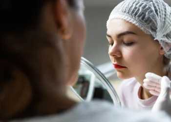 Choosing the Right Plastic Surgeon