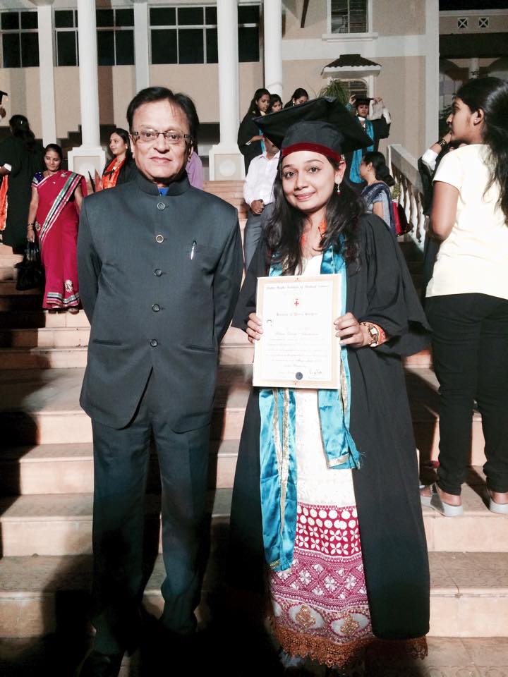 Dr Vishruti Manek - Best Cosmetic Dentist in Mumbai, India