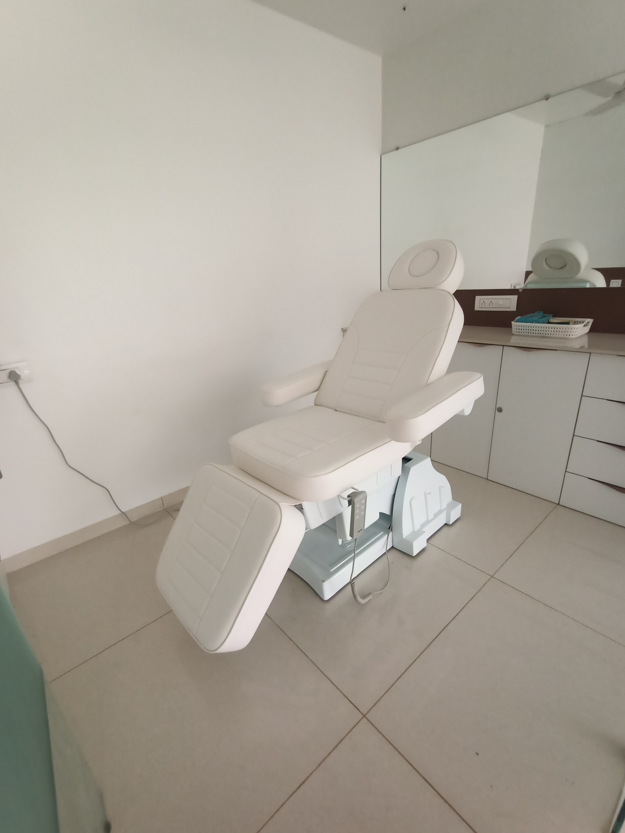 The Esthetic Clinics in Vadodara